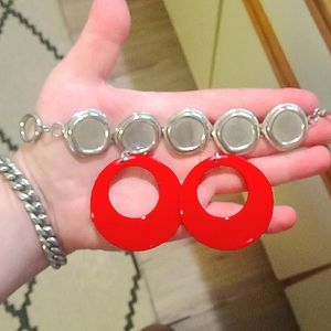 Earrings and bracelet set of women's jewlery accessories Dangling Earrings